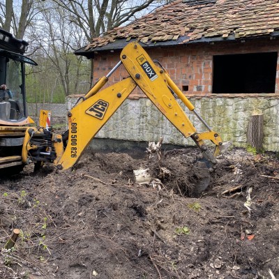 Usługi koparko-ładowarką Grodzisk Mazowiecki | Darmowe ogłoszenia: Grodzisk Mazowiecki, Milanówek, Brwinów, Pruszków